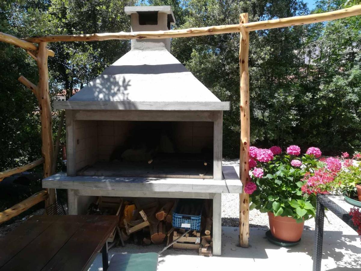 Apartamento Stela Pinezići Exterior foto