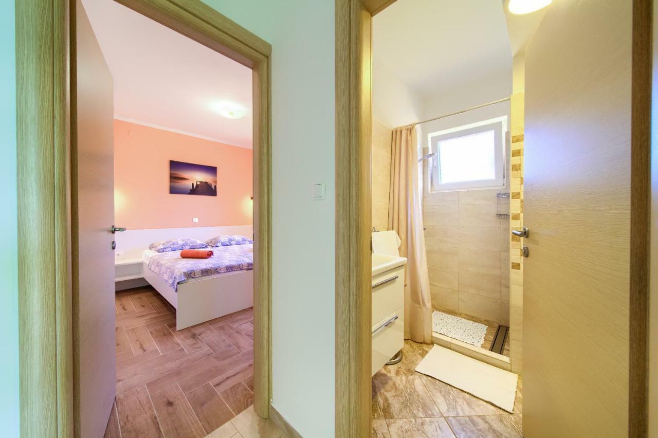Apartamento Stela Pinezići Exterior foto